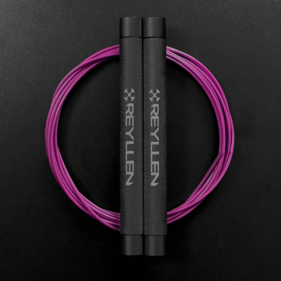 reyllen flare skipping jump rope - grey handles pink cable