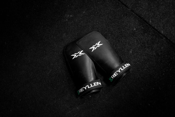 Reyllen Europe Seal X4 Fingerless CrossFit no chalk grips 3