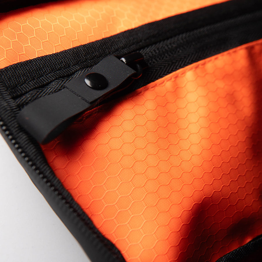 reyllen xpac x-gear sling bag tech pouch detail lining