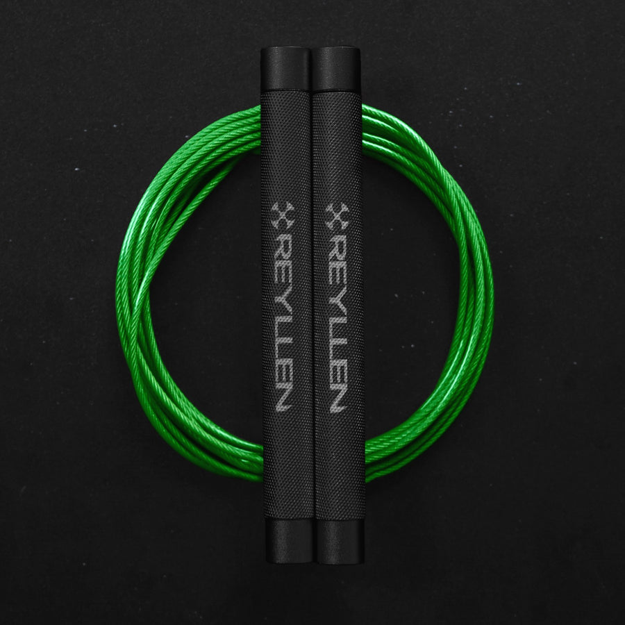 reyllen flare skipping jump rope - black with green pvc cable