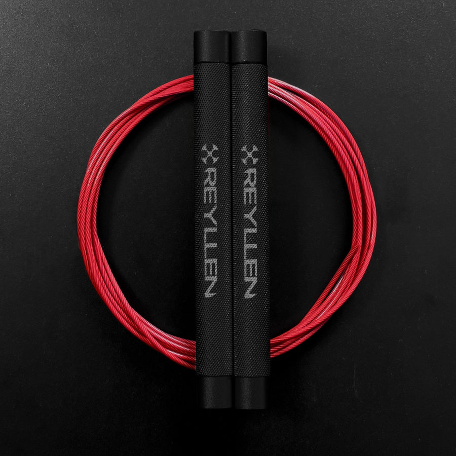 reyllen flare skipping jump rope - black with red nylon coated cable
